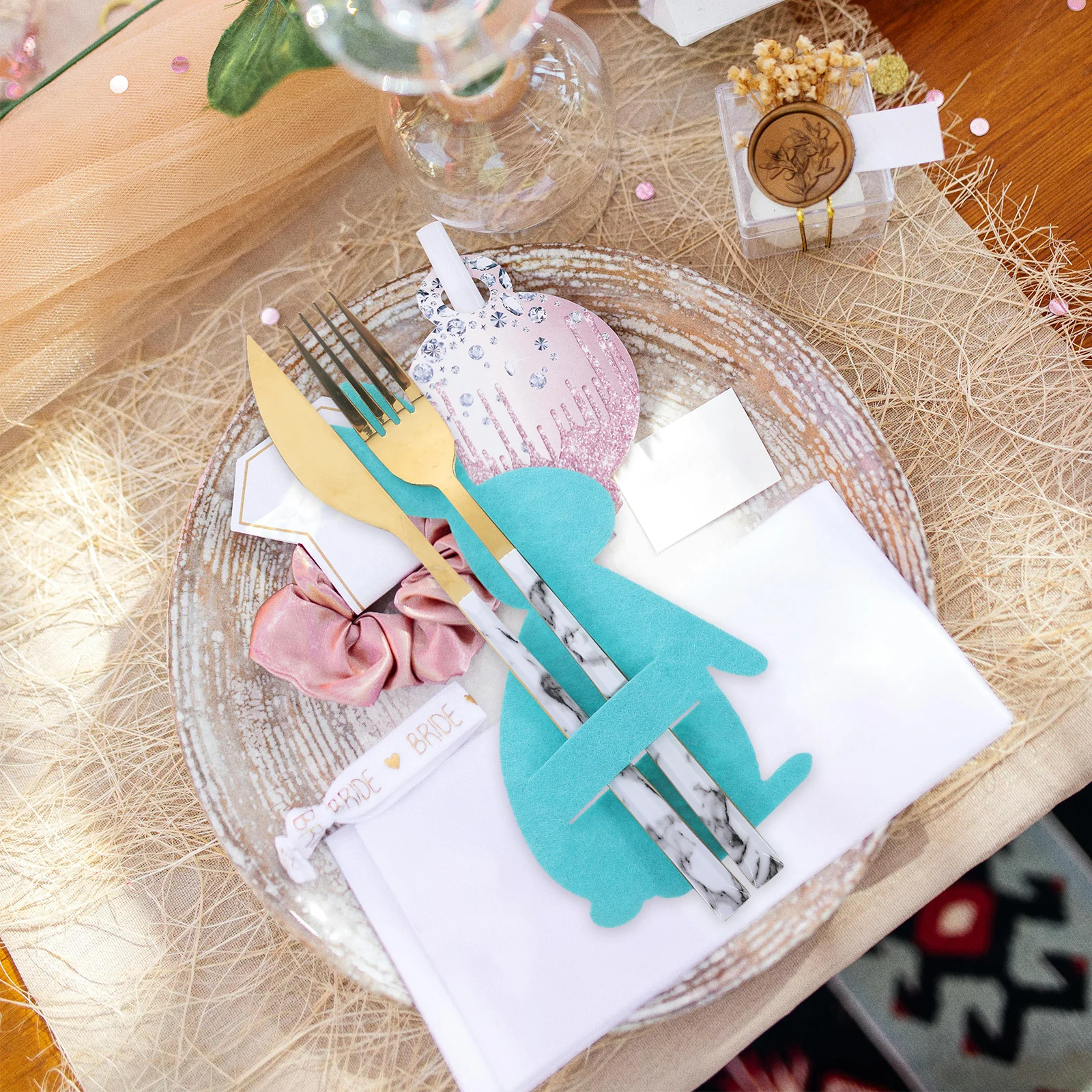 

12Pcs Easter Bunny Cutlery Sleeves Non-Woven Fabric Utensil Holders for Table Decoration Wedding Birthday Party Silverware