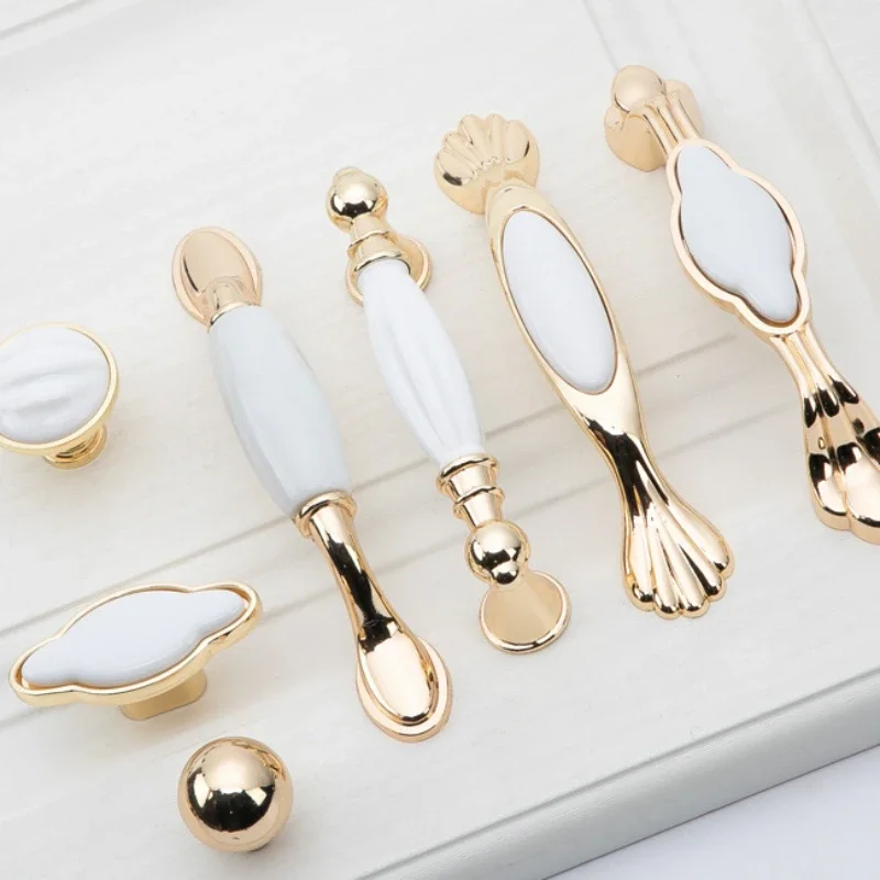 ヨーロッパスタイルの磁器キャビネットノブ,キッチン引き出しハンドル,ドアノブ,家具のプル