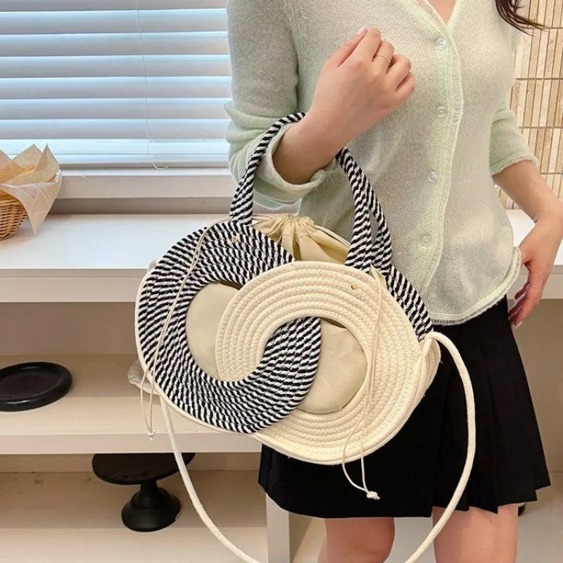 Spring New Draw Strap Women's Middle-aged and Young Khaki with White Fashion Shrink Mouth Design Portable Shoulder Bag Crossbody