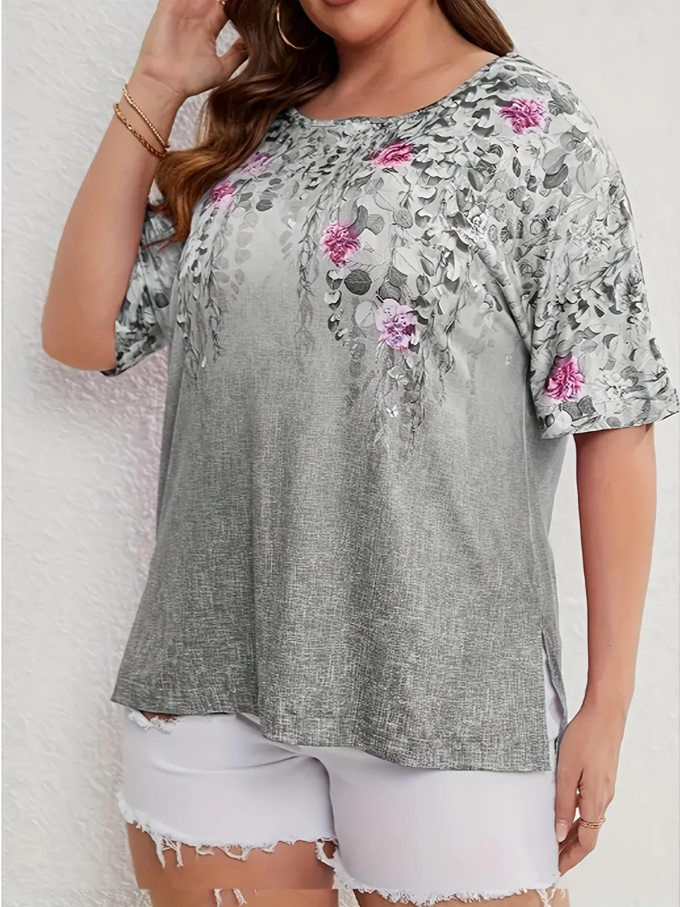 

Plus Size 1XL-5XL Women's Spring Summer Fashionable Short Sleeve T-shirt Women Round Neck Flower Print Tops T-shirt