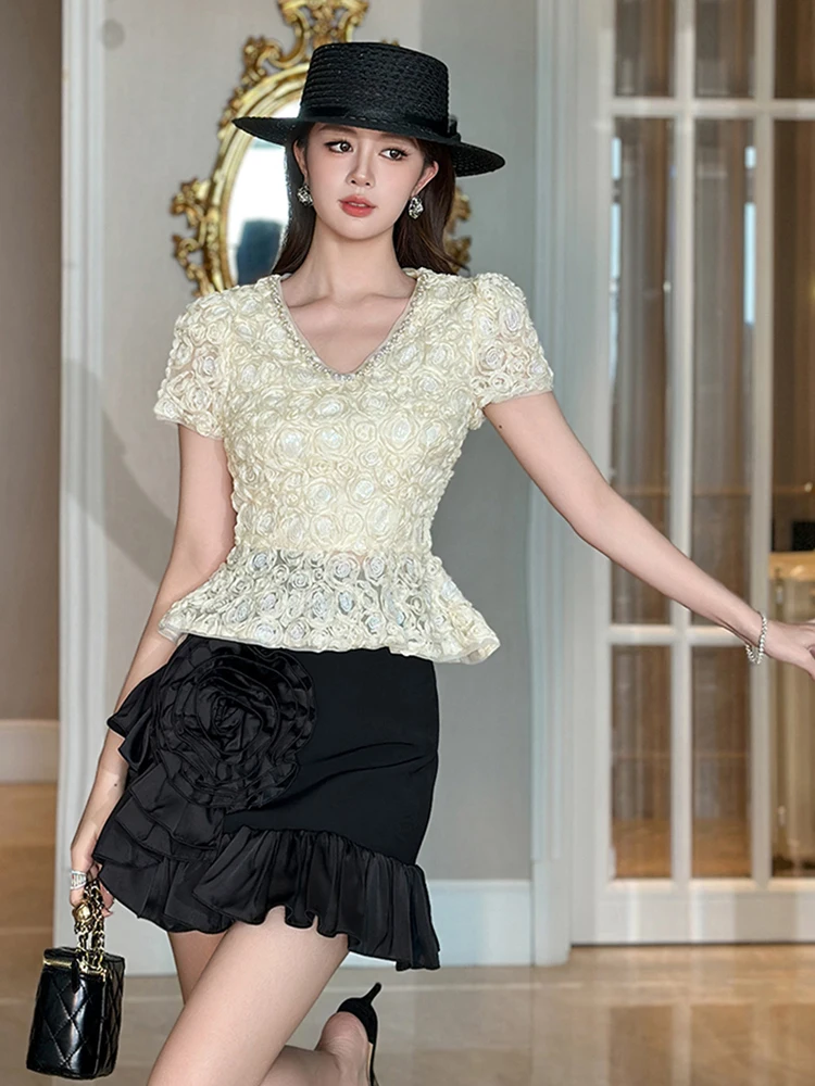 Nueva ropa de Mujer, blusa de perlas con cuello en V Floral rosa en 3D, Tops ajustados de encaje, camiseta Formal elegante a la moda para fiesta, camiseta informal de verano para Mujer