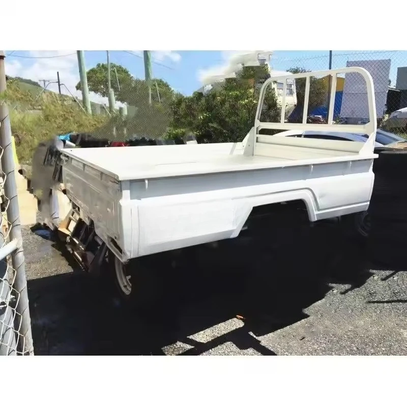 The rear compartment cargo box is suitable for FJ79 pickup truck tail door steel plate lc79 2000-2021