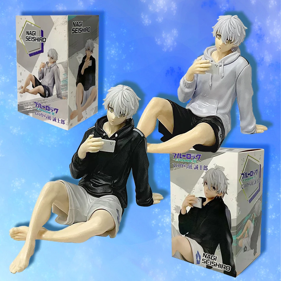 Blue Lock Kawaii Nagi Seishiro Sitzende Actionfigur für Mobiltelefone, Tischmodell, Anime-Zubehör, Kreatives Weihnachtsgeschenk