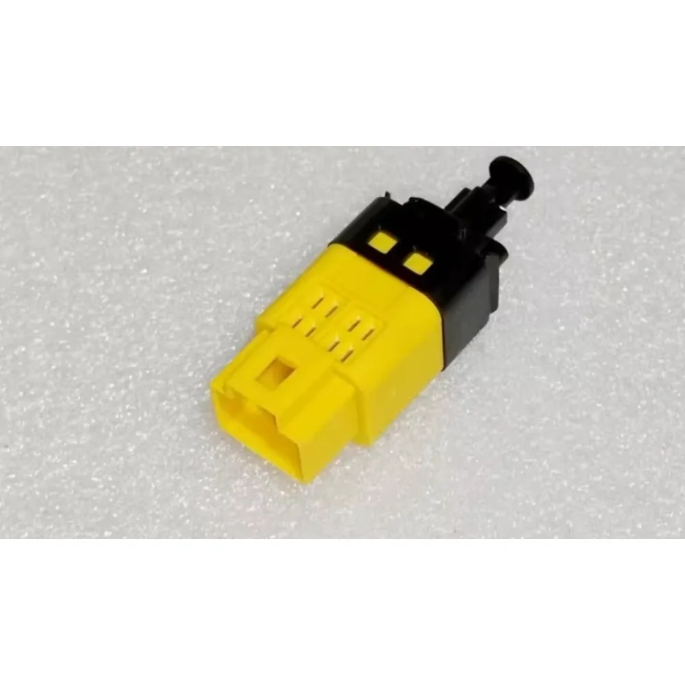 

Датчик-выключатель стоп-сигнала для Geely Borui GE 2015-2020, абсолютно новый