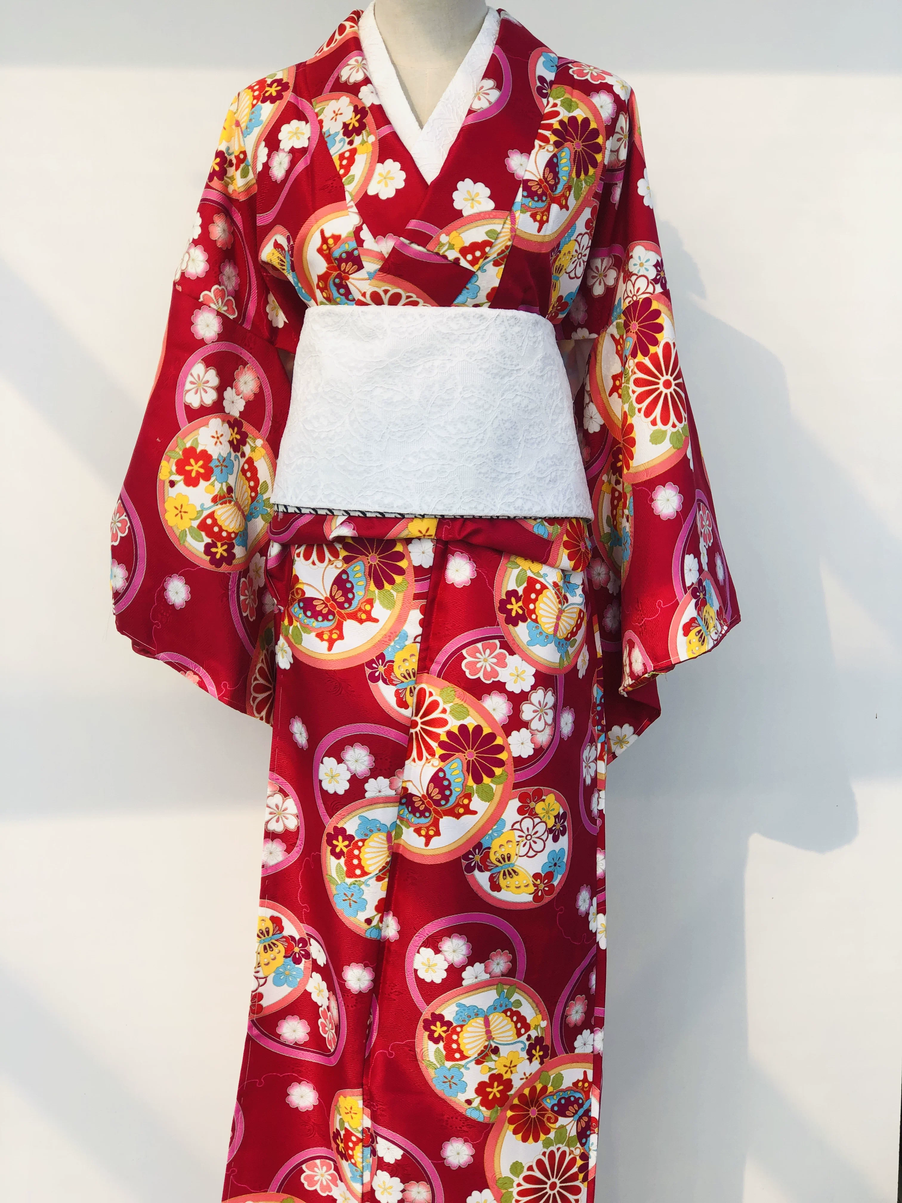 

Authentic Japanese Kimono Komon Pattern with Double-Layer Synthetic Fabric, Elegant Design, Full-Length 163cm (Single Garment)
