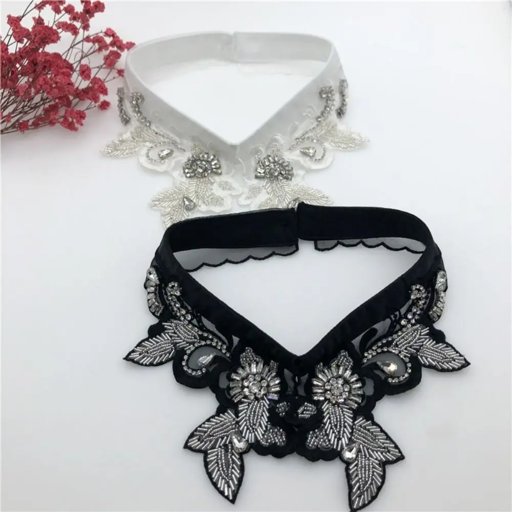 

Fashion White Black Pearl Fake Collar Shirt Removable Detachable Collar Neckline Faux Col Clothes Accessories False Collar Women