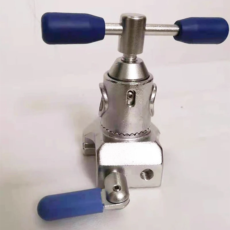 Guide Rail Slider Surgical Table Accessories Stainless Steel Fixator Universal Adjustable Support Surgical Table Locking Clamp