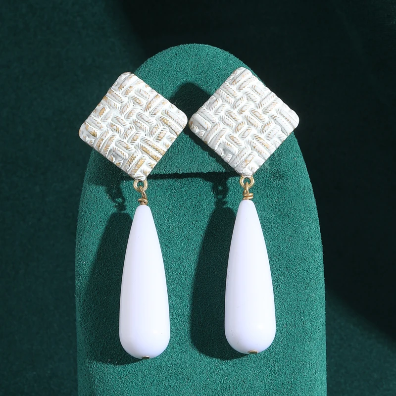 

Vintage Jewelry Long Drop Dangle Earrings Nature Stone White Woven Pattern Luxury Designer Antique Style Accessories 2025 New