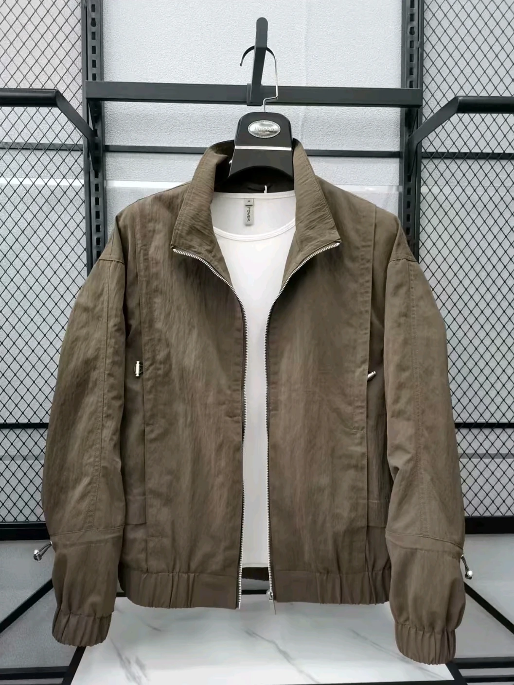 

Модная приталенная куртка с воротником-стойкой для мужчин: новинка, роскошный вид, молодежный стиль, осенняя верхняя одежда, универсальная, индивидуальный дизайн