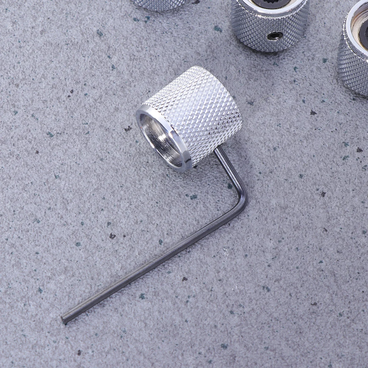 

5Pcs Electric Guitar Volume Knob Metal Bass Timbre Knobs Silver Durable Long Lasting Easy Use Wrench Included Metal Guitar Tone