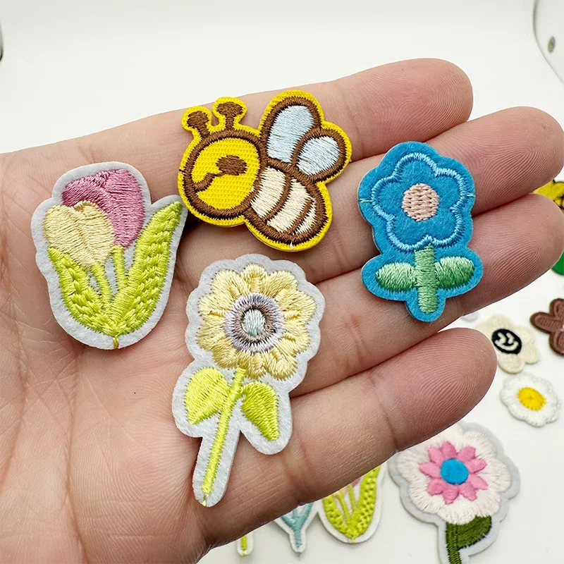 Cute Colorful Sunflower Butterfly Bee Ladybug Embroidered Patches, Self Adhesive Iron on Appliques for DIY Clothing Bags Hats