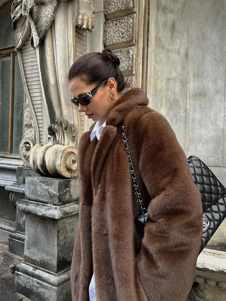 2025 Winter Luxe Faux Nertsen Bontjas Vrouwen Luxe Merk Lange Bovenkleding Jas Kristal Haken Street Style Warme Overjas