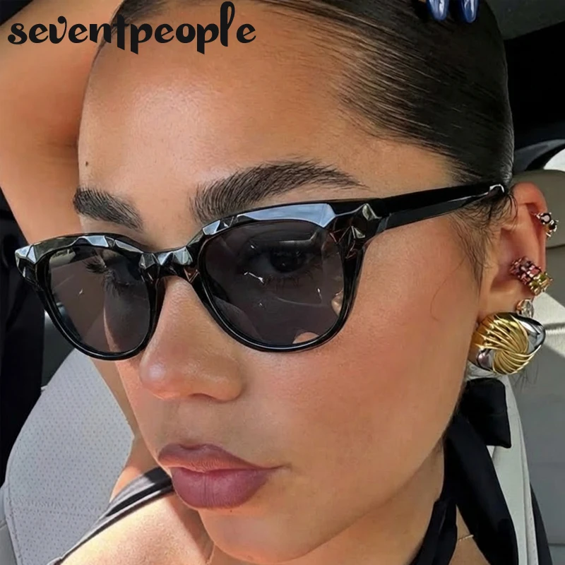 

Trendy Steampunk Square Sunglasses Women 2026 Luxury Brand Classic Outdoor Change Color Sun Glasses For Ladies Driving Shades