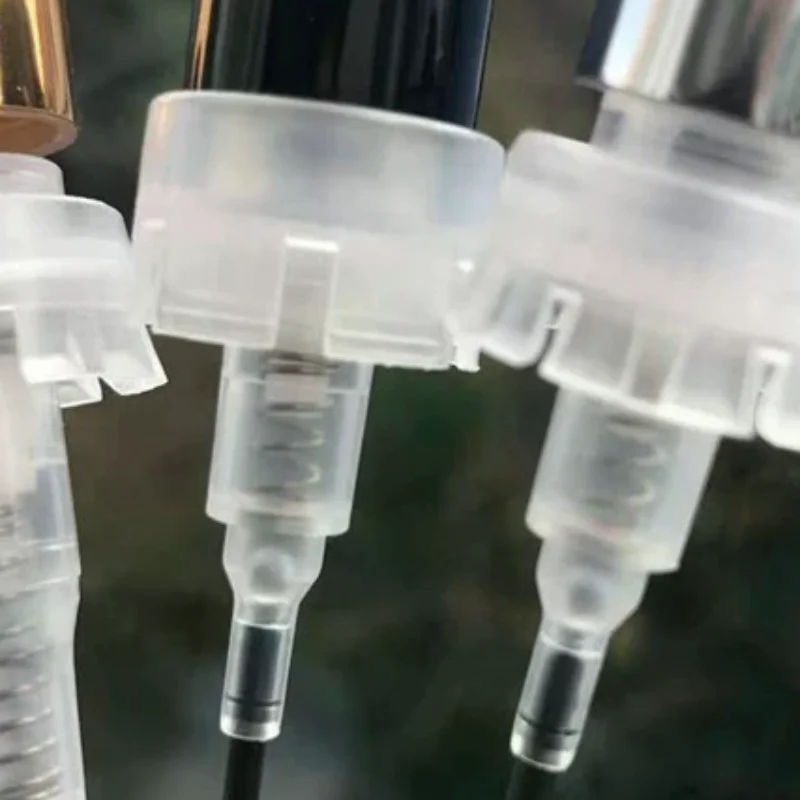 Tappo di bottiglia da 15mm 20mm Spruzzatore a nebbia fine Spruzzatore di bottiglia utilizzato per ugello corrispondente per bottiglia di profumo in alluminio tipo baionetta da 15mm