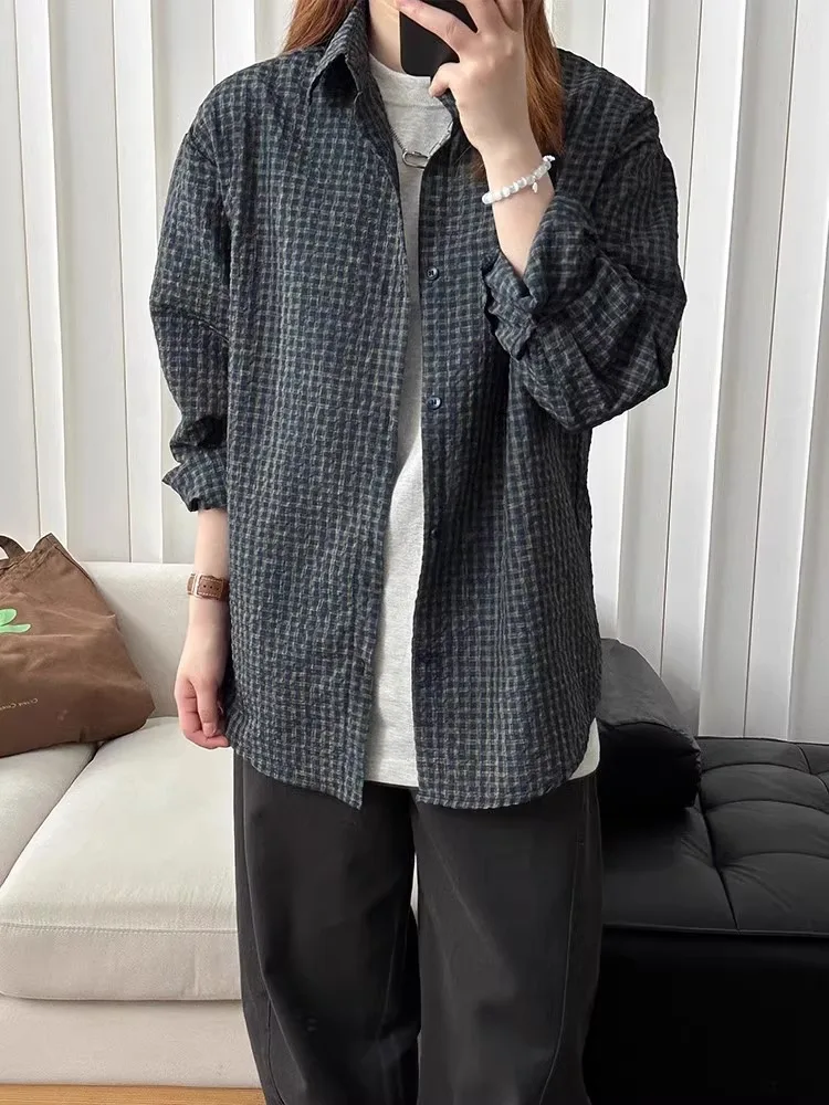 

Синяя клетчатая рубашка-пуловер с длинным рукавом и воротником, мужская летняя повседневная верхняя одежда в американском стиле из полиэстера, обработанного методом стирки.