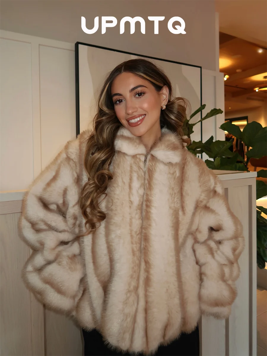 Vintage Fashion Bloggers - Manteau court bouffant en fausse fourrure