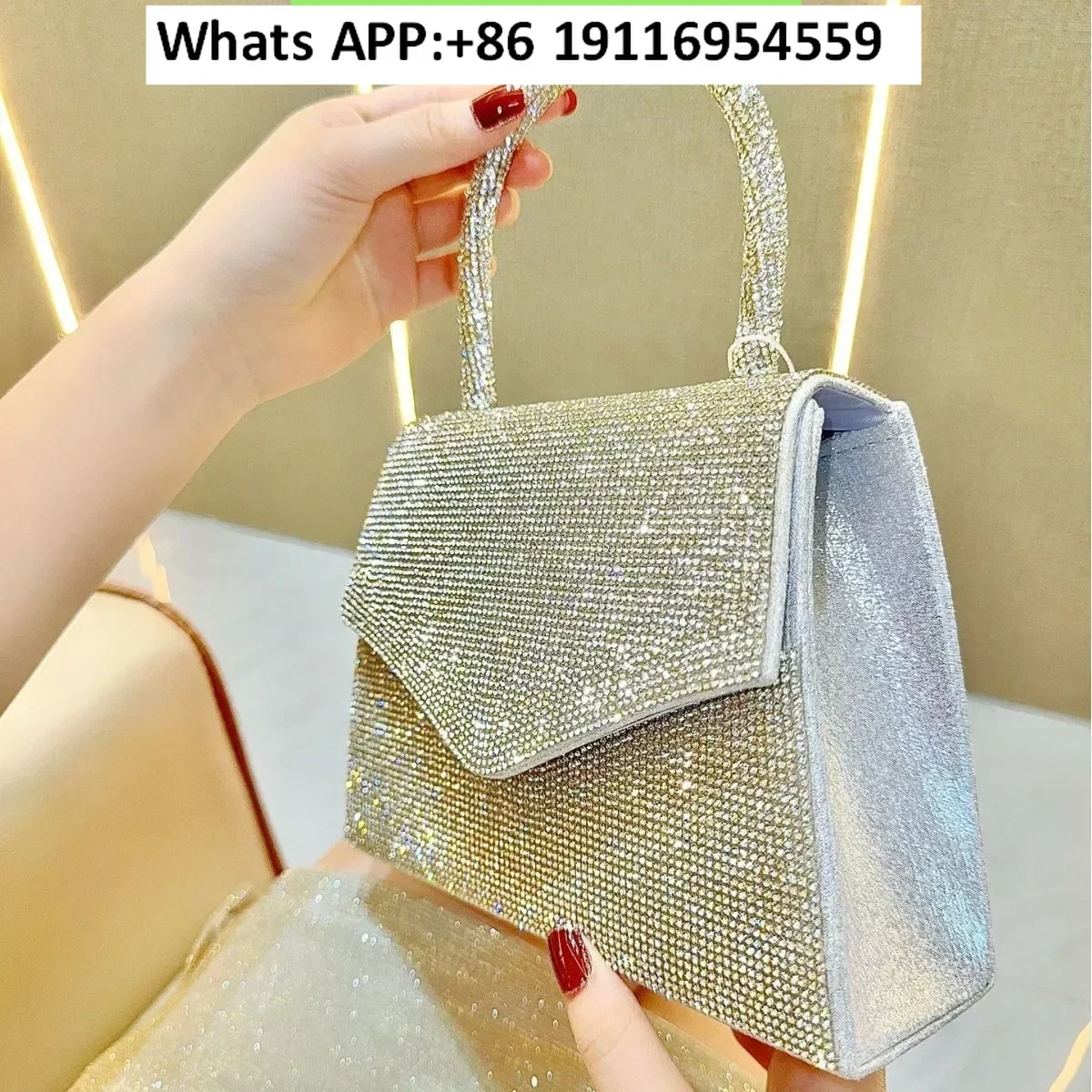 

Полный бриллиантов, банкетные цепочки, маленькие квадратные сумки, обеденные сумки, сумки-тоут со стразами, сумки через плечо.