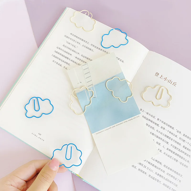 20pcs/set Causal Blue White Color Paperclips for Girl Creative Design Clouds Style Scrapbook Memo Pad Snack Seal Clip Kids Gift