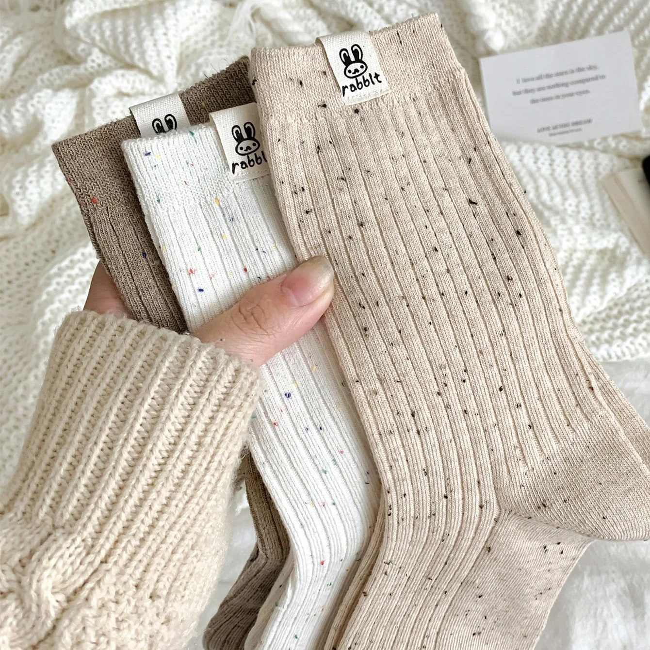 3 Paar Damensocken im koreanischen Stil, trendige, atmungsaktive, lässige Crew-Socken mit Punkten und Cartoon-Motiv für Mädchen, neuartige Crew-Baumwollsocken