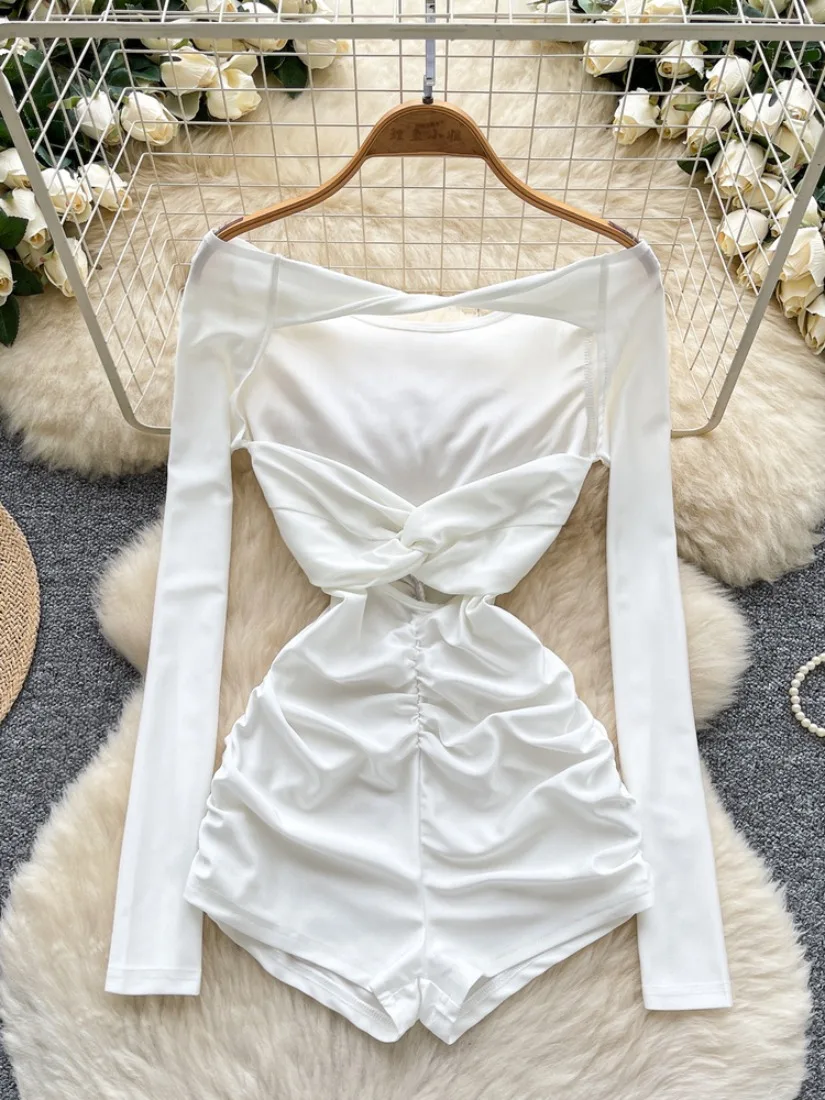 

Foamlina New Chic White Playsuits for Women Fashion Slash Neck Off Shoulder Long Sleeve Cutout Front Slim Fit Twisted Playsuit