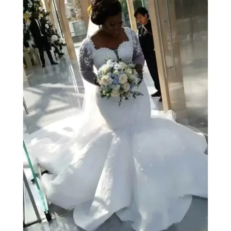 Vestidos de novia con cuello cuadrado africano personalizados, vestidos de novia de encaje de manga larga de sirena con cuentas de cristal ostentoso, Iglesia Real