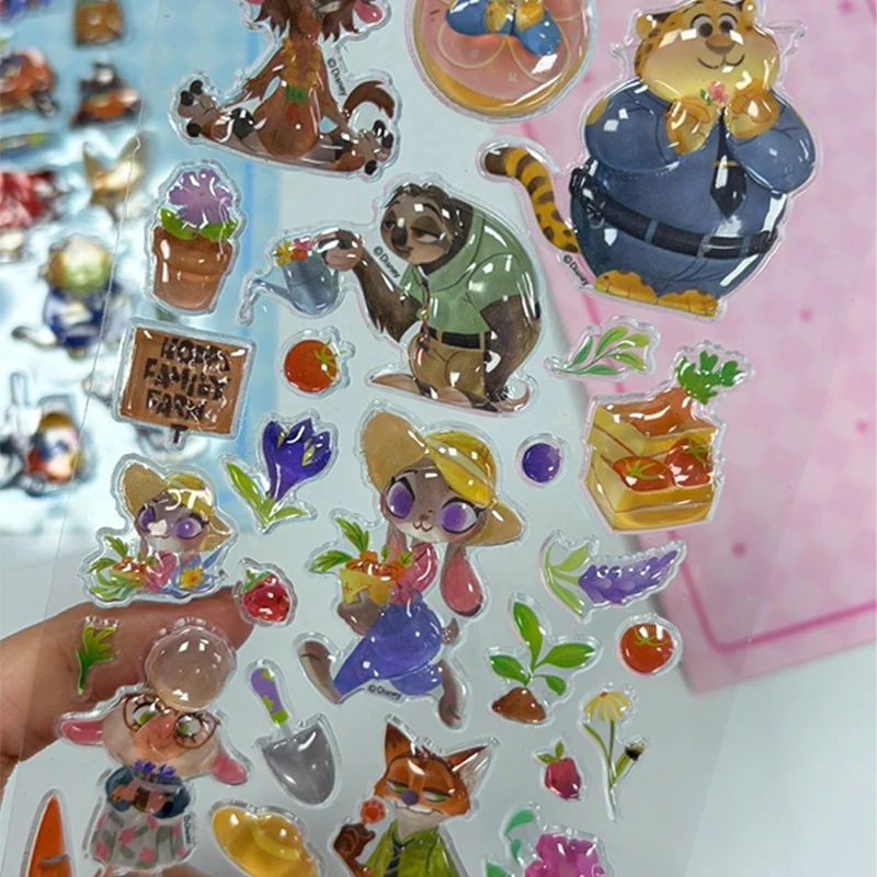 Anime Zootopia Disney serie lindo dibujo animado Judy Nick 3D pegatina en relieve decoración Kawaii funda de teléfono portátil pegatina de juguete