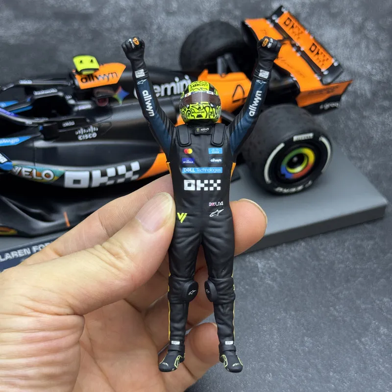 [In Stock] MINICHAMPS 1:18 McLaren MCL39 Lando Norris 2025 Abu Dhabi GP Resin F1 Diorama Set, Car Model with Figure & Trophy