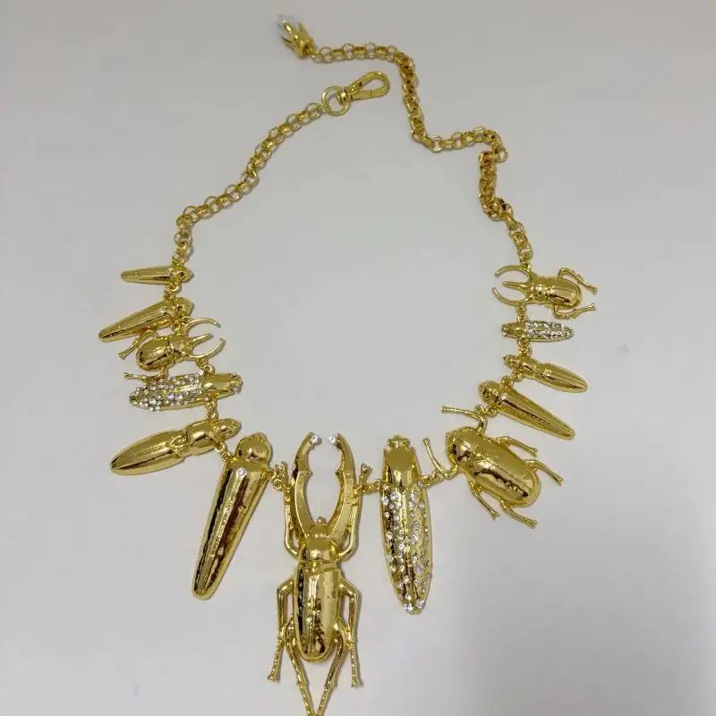 Übertriebene klobige Halskette für Damen, Legierung, Käfer, Insekt, Charms, Halskette, Modemarke, Statement-Schmuck, Boutique-Kettenzubehör – Detail 4