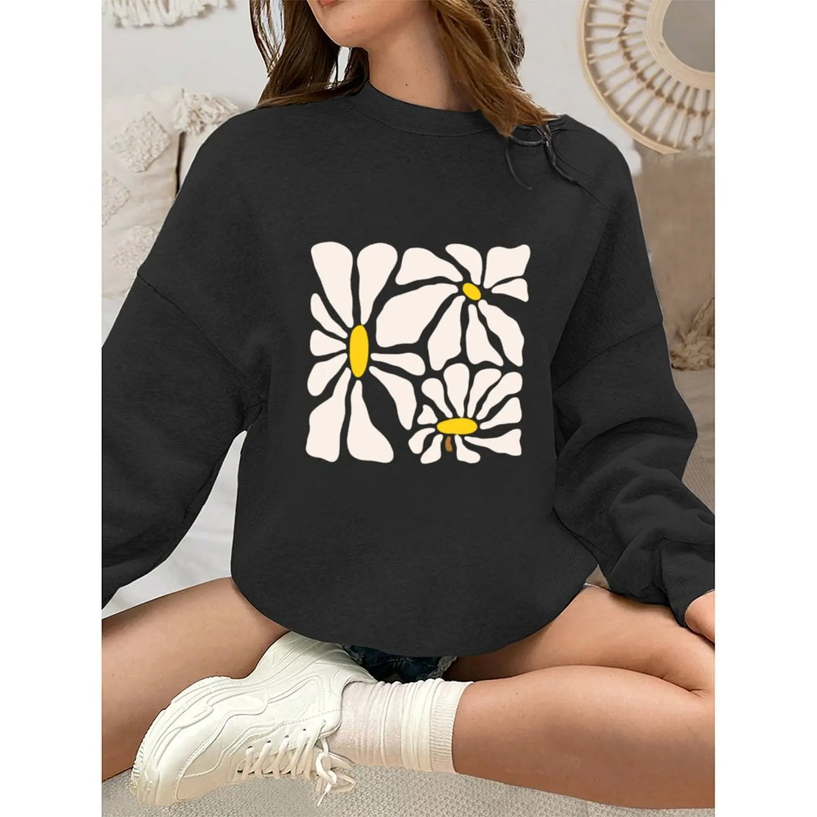 

Comfortable Women Winter Wear Stylish Clothing Casual Sweater Autumn Casual Wear Brand New Condition Polyester Fabric