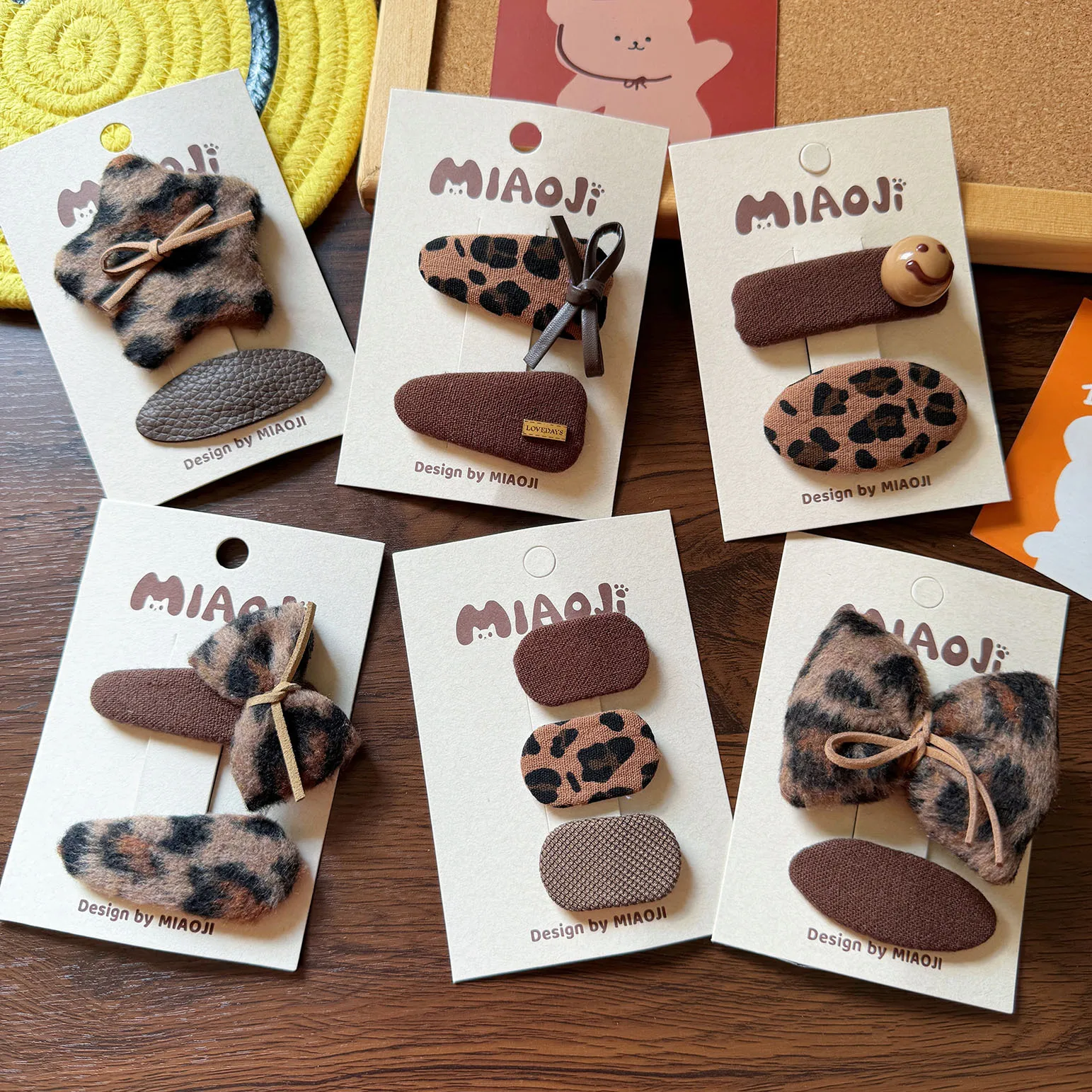 Autumn and winter new children's plush leopard print bow hairpin little girl side bangs broken hair BB clip pair hairpin