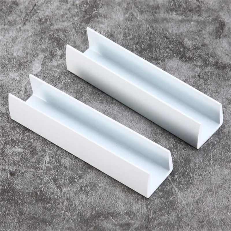 F19fユニバーサルフリースタンディングゲート溝ゲートフェンスの補強材の階段フェンス補強溝のフィッティング