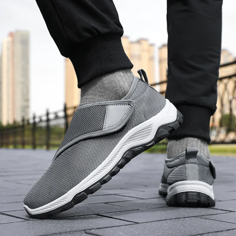 Zapatillas de deporte informales para hombre, zapatos suaves y cómodos para diabéticos, zapatos para caminar con pies anchos ajustables, zapatos deportivos antideslizantes para exteriores para hombre