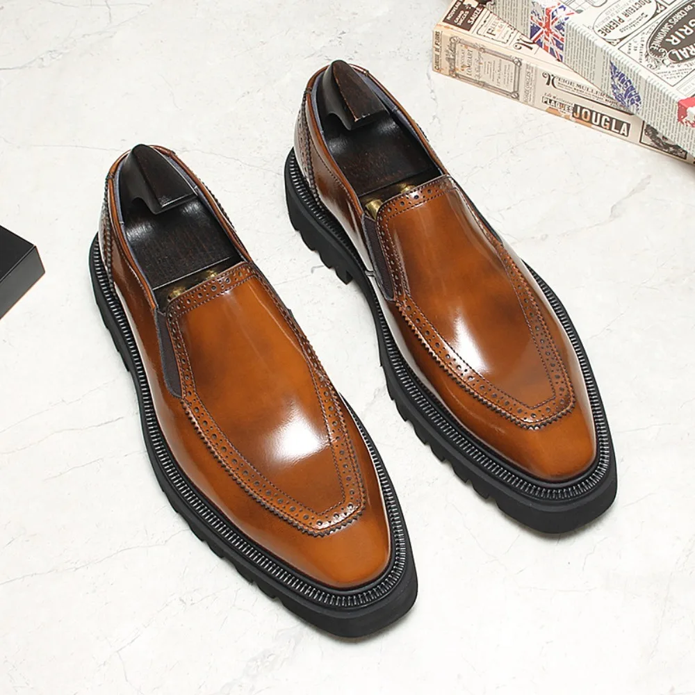 Luxury Mens Leather Shoes Retro Carved Lace-up Brogue Oxford Wedding Men Dress Shoes Male Formal Business Gentleman Office Shoes