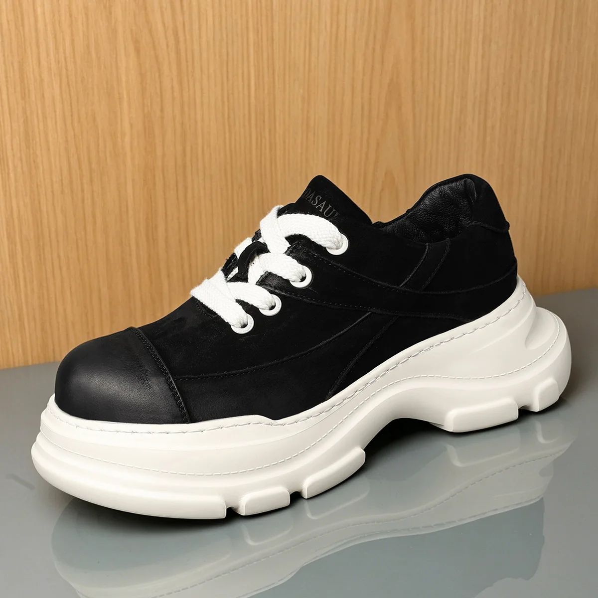 New fashion niche men's shoes platform heightening casual versatile big head muffin shoes