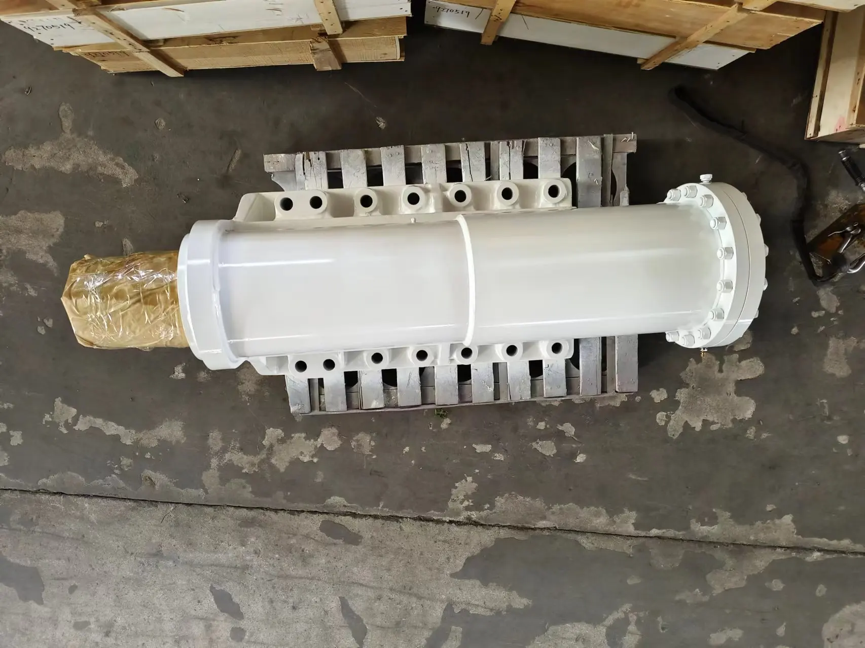 Vendita diretta in fabbrica Nuovo gruppo cilindro sospensione anteriore per camion minerario Terex TR100 15250974 Pezzi di ricambio Terex