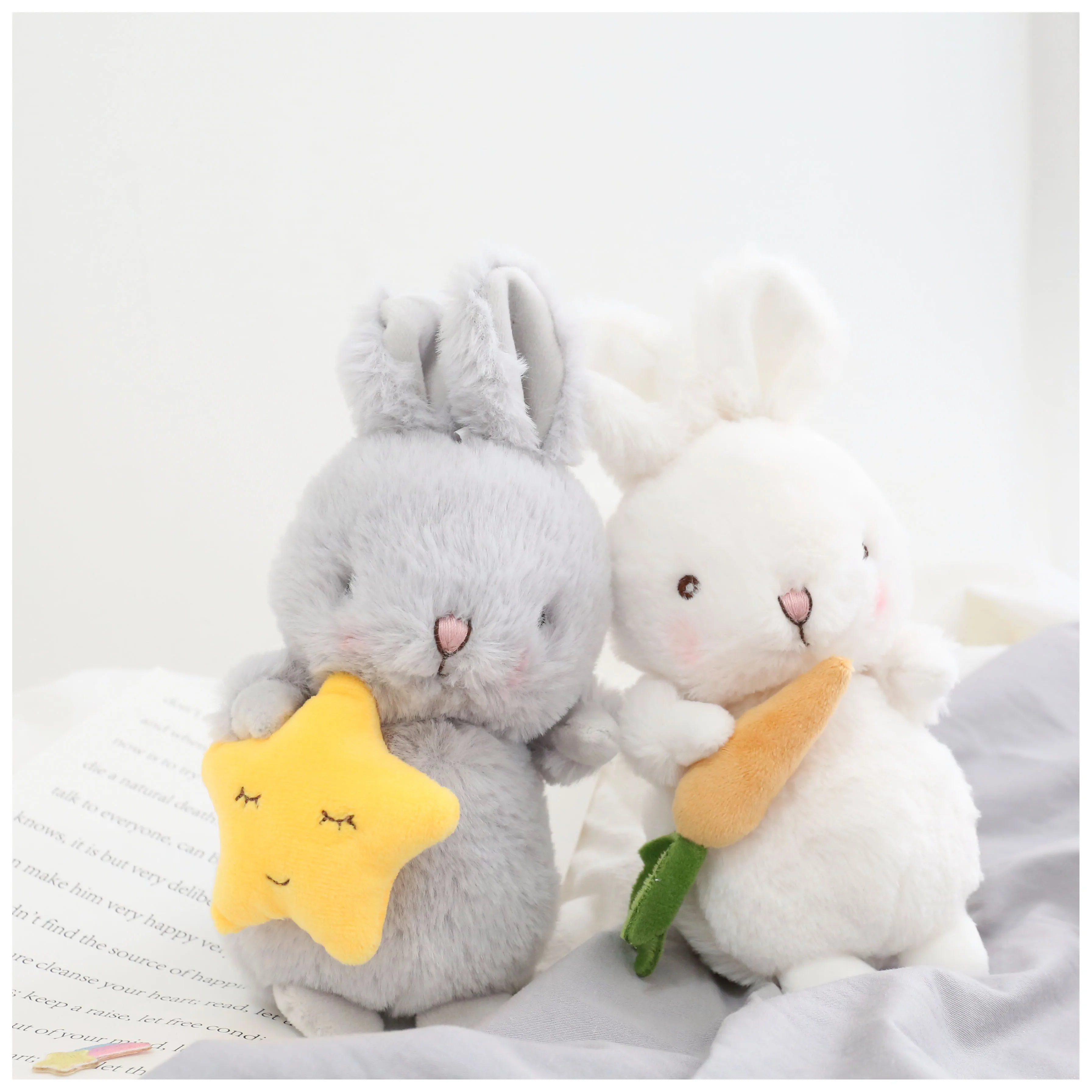 

21cm Kawaii Carrot Rabbit Plush Toys Adorable Bunny Dolls Soft Stuffed Animals Girls Kids Birthday Christmas Gifts