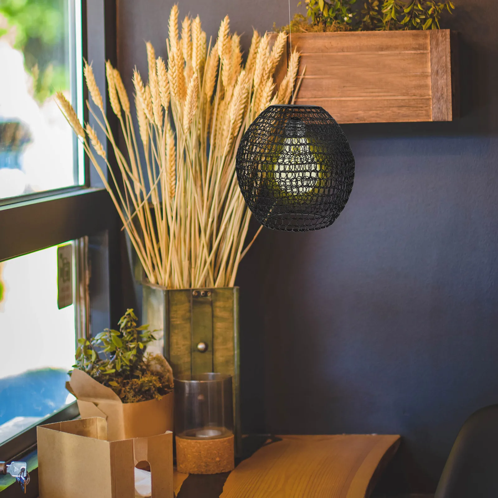 

Iron Mesh Hollow Pendant Lampshade Ceiling Hanging Light Shade Decorative Metal Lamp Cover Replacement for Bars Restaurants