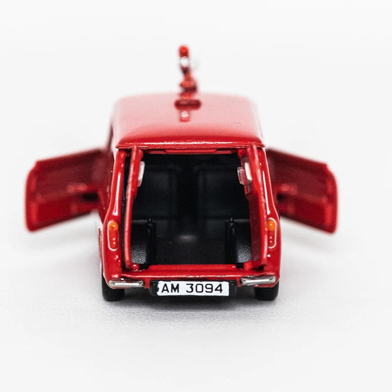 TINY 1:50 Mi-ni Van Fire Services Red Alloy Simulation Model Car