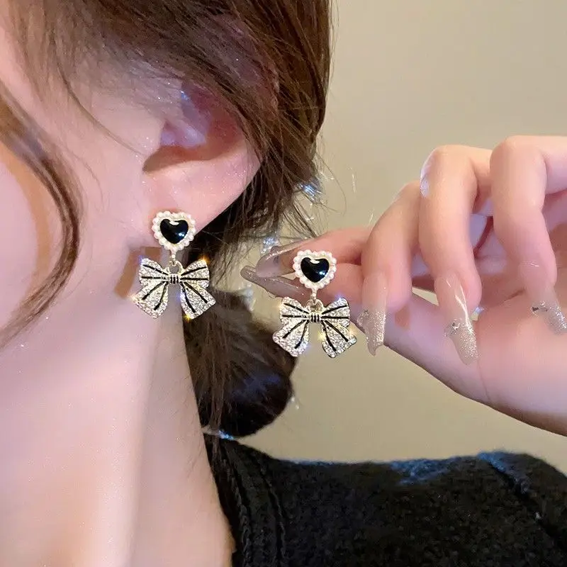 Elegant Fashion Crystal Pearl Sweet Heart Bow Earrings for Women Temperament Wedding Party Drop Earring Anniversary Gift Jewelry