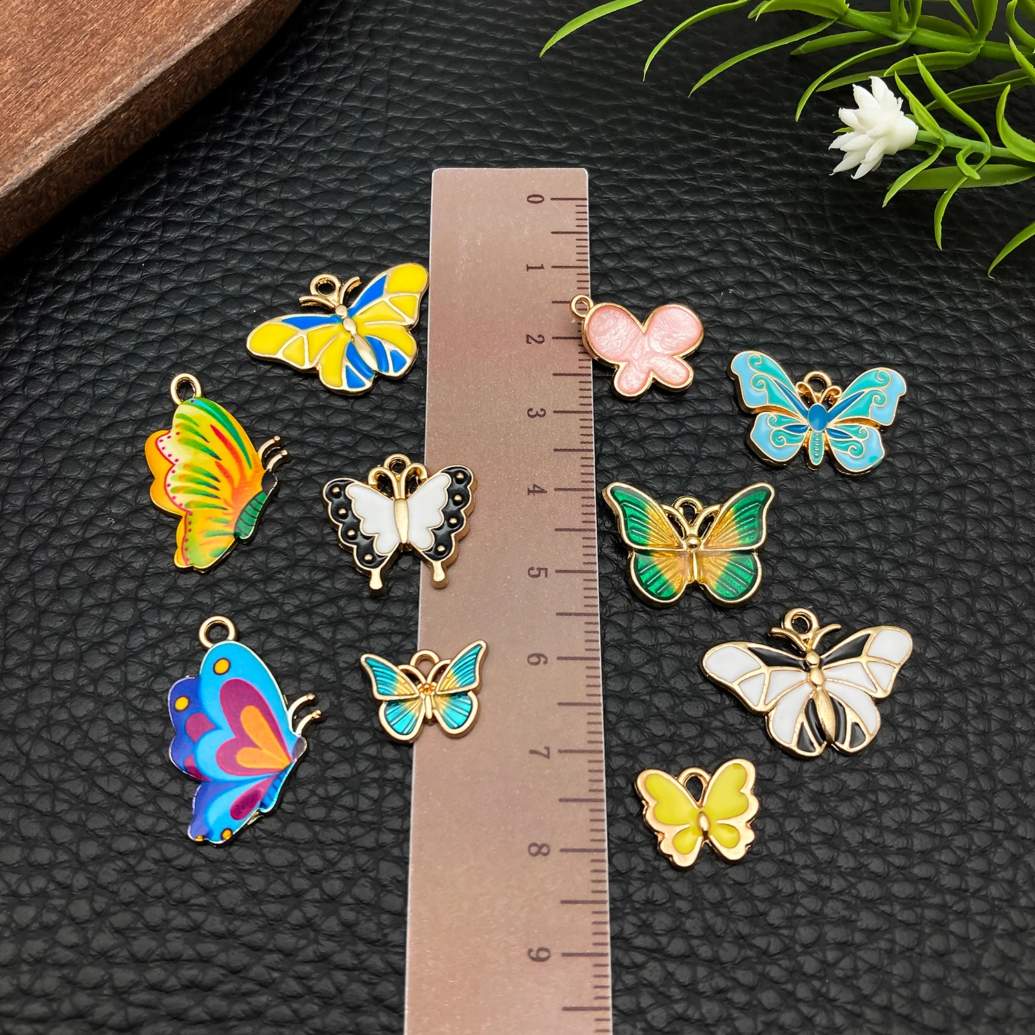 Random 100pcs Drip Zinc Alloy Butterfly Series Charms Pendant DIY Necklace Bracelet Earrings Jewelry Accessories