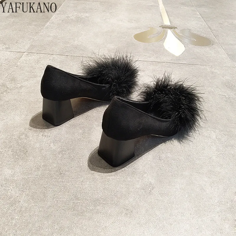 Moda punta a punta nappa pelosa tacchi alti grosso tacco largo donna dรฉcolletรฉ bocca superficiale pelosa scarpe eleganti scarpe da lavoro carriera