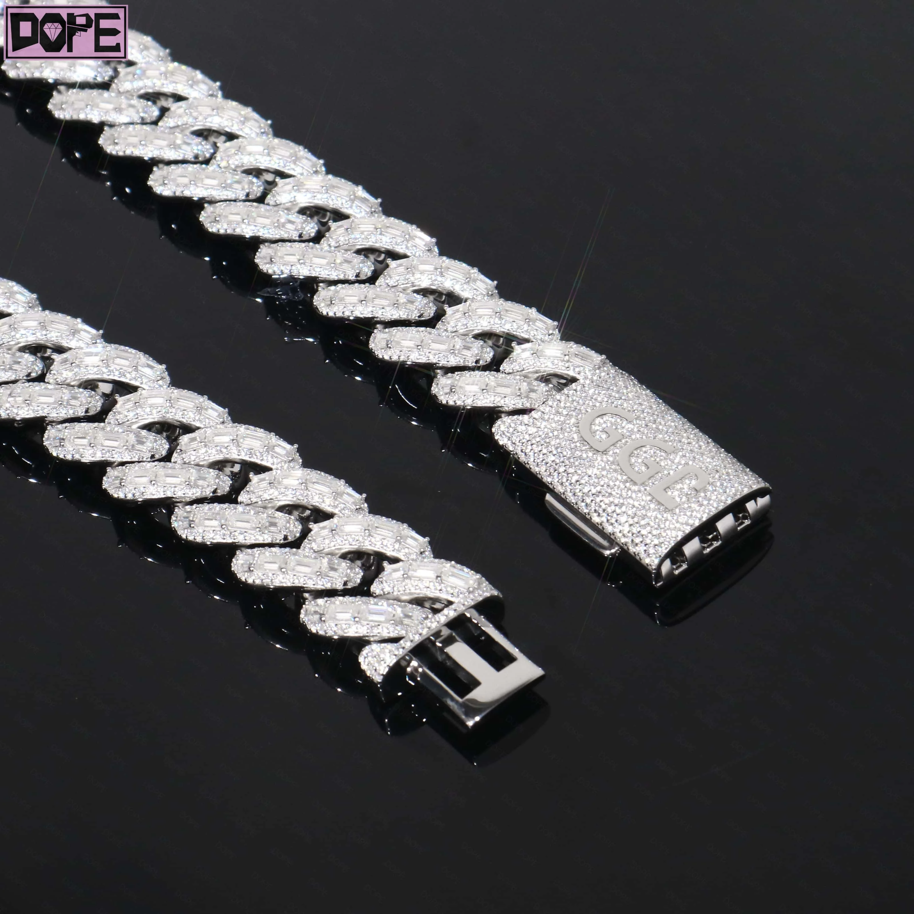 Hiphop 20mm Cuban Link Chain Iced Out Custom Clasp Buss Down VVS 925 Silver Baguette Moissanite Cuban Chain.