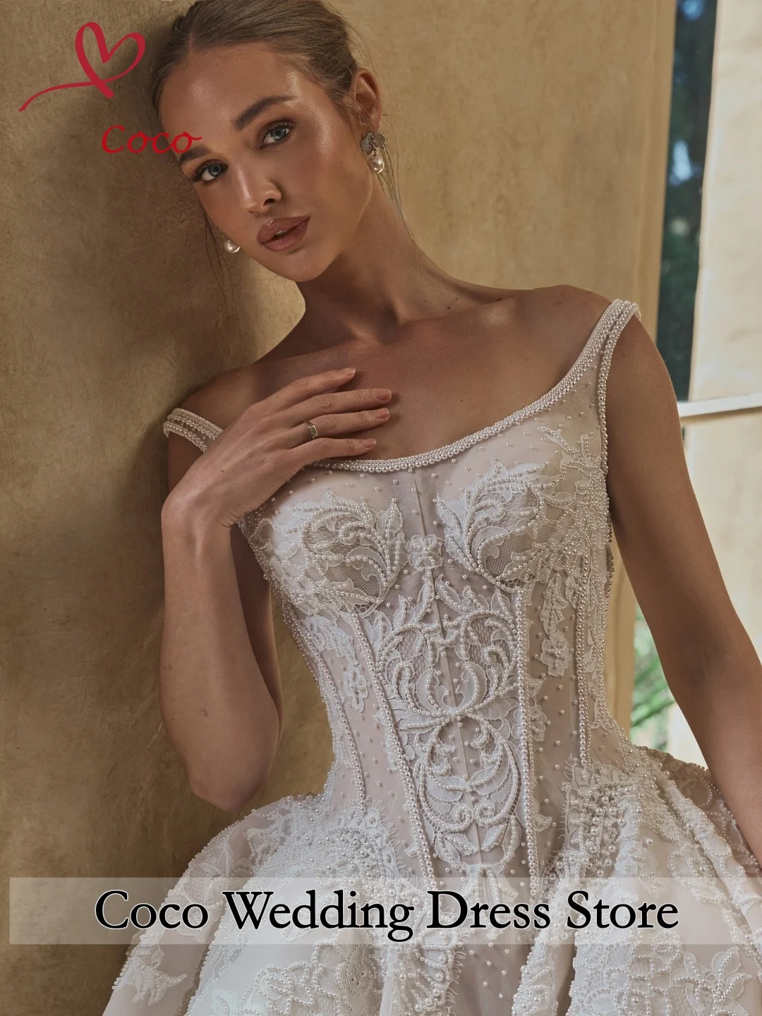 Customized Luxury Square Neck Satin Wedding Dress Beaded Lace Princess Ball Gown Bridal Gown Cathedral Train Vestidos De Novia