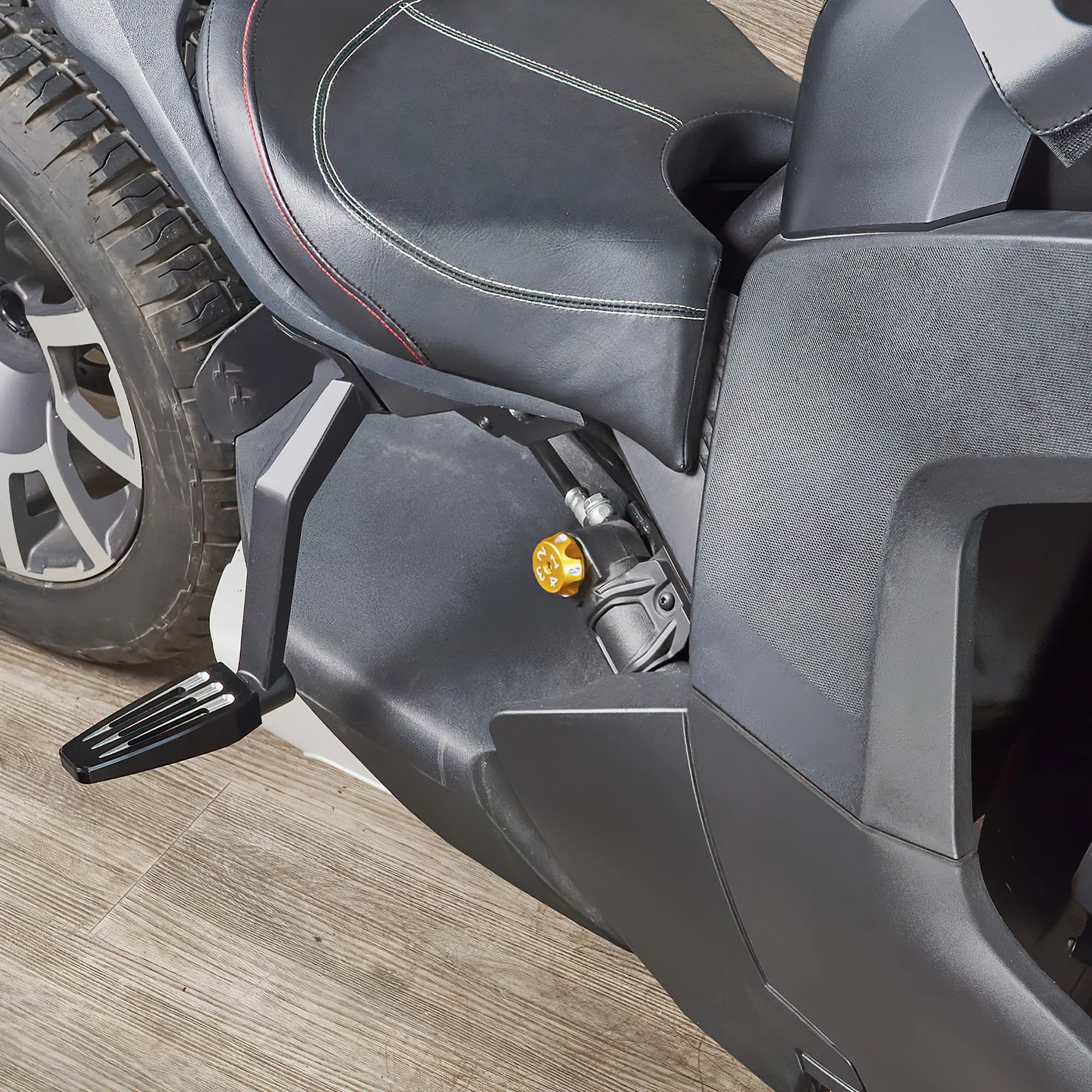 

Gold Style Decor Cover Protector Rear Shock Suspension Setting Adjuster Decor Cap for Can Am Ryker 600 900/Rally Edition