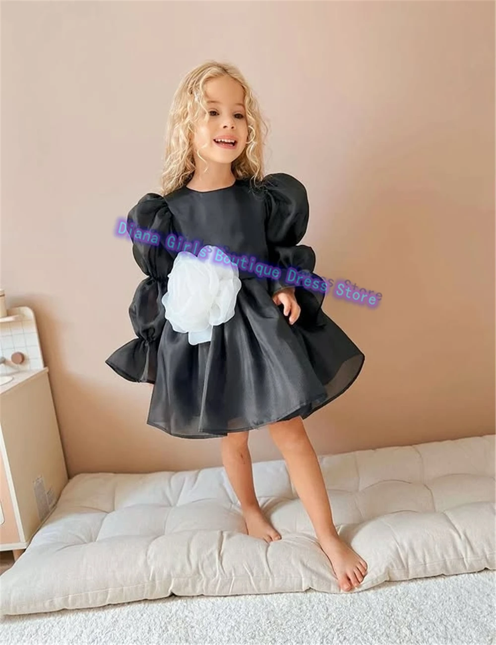 Lovely Flower Girl Dress Quality Appliqué Tulle Fluffy for Wedding Kids Birthday Party Banquet Little Princess Customised Gowns