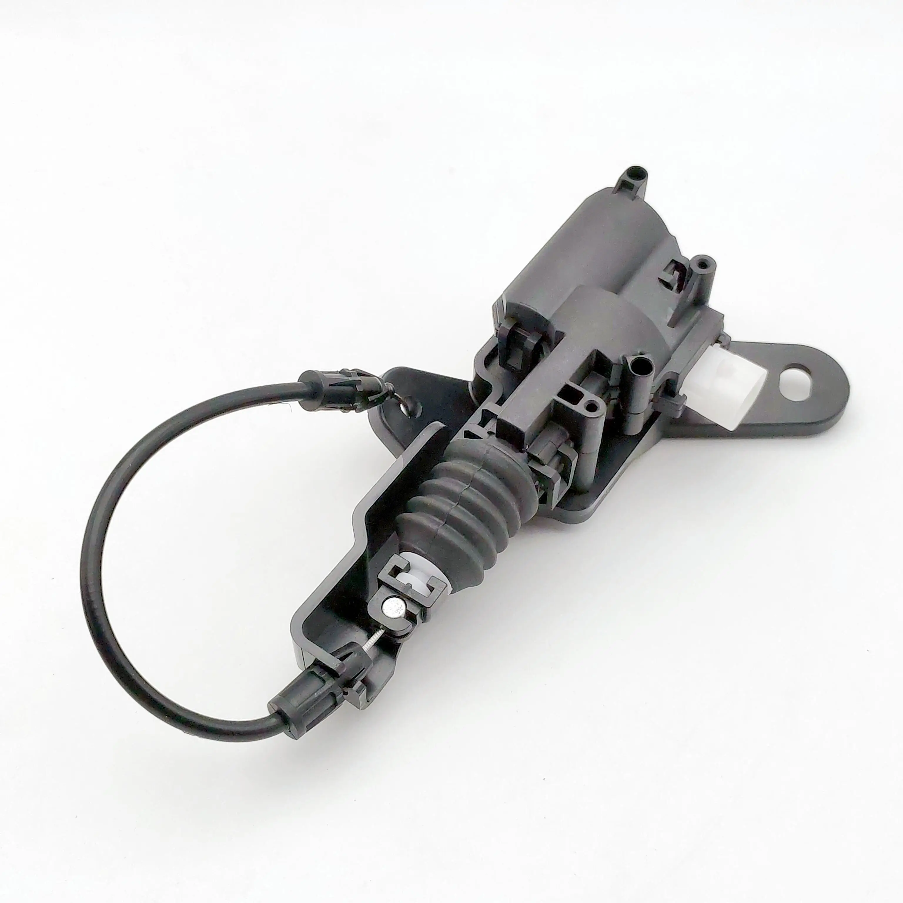 

1500398-00-E Автомобильные детали Привод капота 150039800H Трос освобождения привода для Y 2021-2023 1500397-00-E Замок защелки передней капота