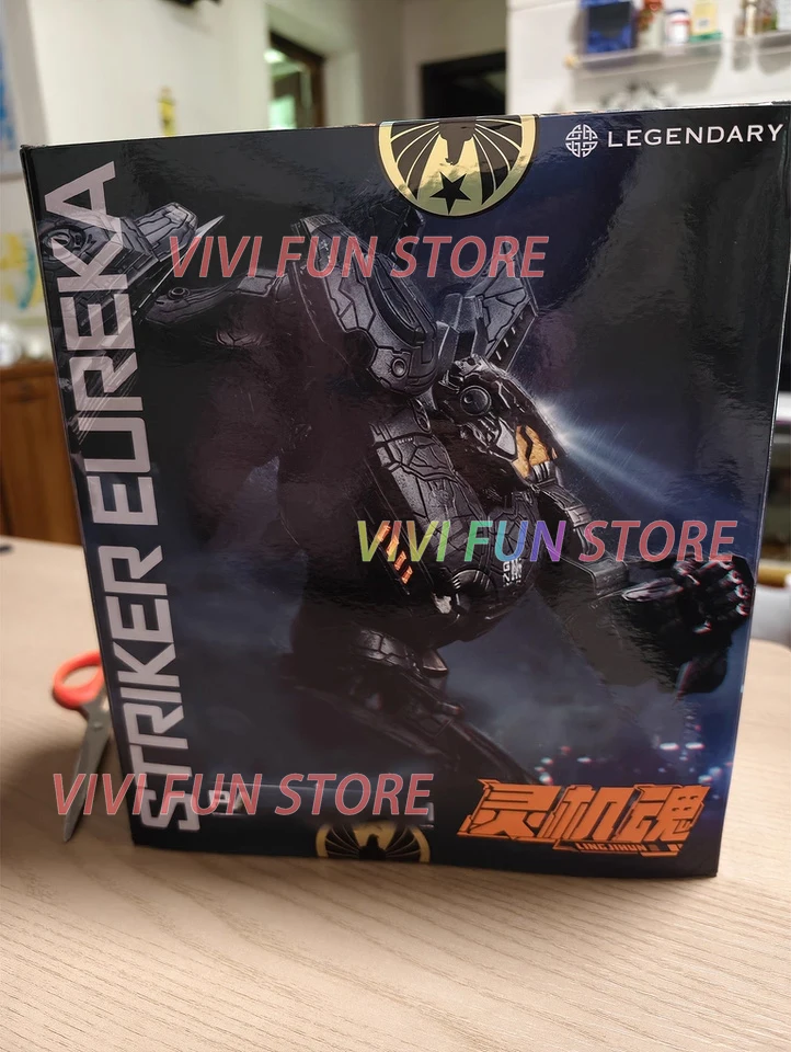 

In Stock Original LINGJIHUN 20cm Striker Eureka With LED Movable Model Toys Mecha