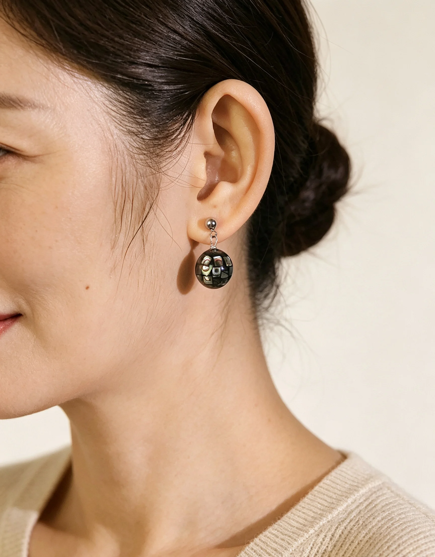 Vintage Women Abalone Shell Ball Shape Stud Drop Earrings Niche Style Ear Ornaments Fashion Decor Jewelry For Women Party Gift