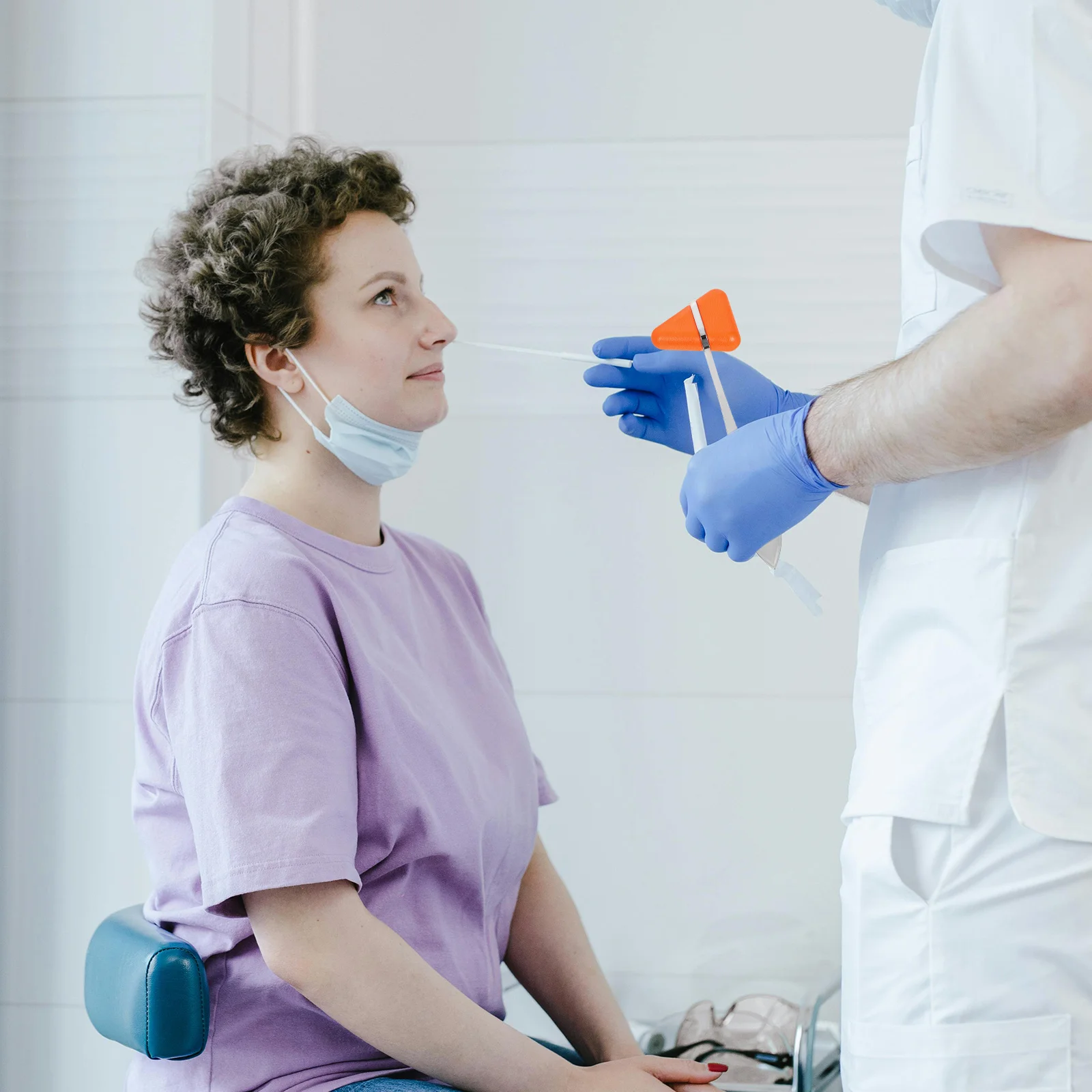 

1pcs Dual Head Multi-Purpose Medical Hammer Lightweight Ergonomic Handle Accurate Diagnostic Tool For Home Hospital Clinical