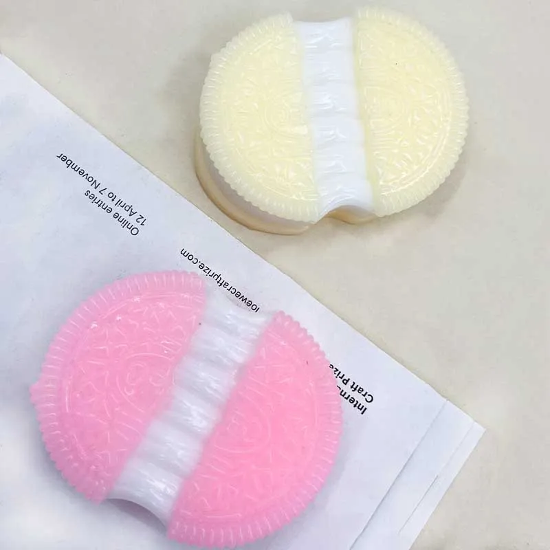 Creative Lassi Oreo Cookies Pinch Squeeze Toys Simulation Sandwich Cookies Pinch Soft Adult Children Decompression Vent Toys